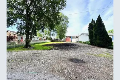 5055 E Summerholme Drive, Knox, IN 46534 - Photo 6