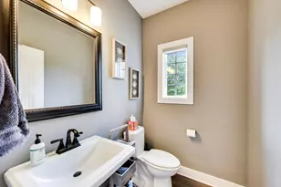 2501 Pennington Pl, Valparaiso, IN 46383 - Photo 48
