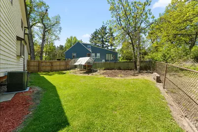 7411 Iddings Court, Merrillville, IN 46410 - Photo 38