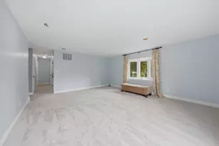 1034 N Indiana St, Griffith, IN 46319 - Photo 8