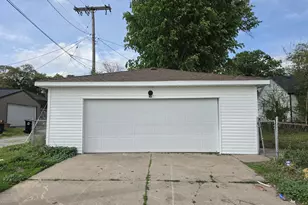 4488 Madison St, Gary, IN 46408 - Photo 22