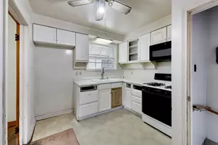 1315 Hoffman St, Hammond, IN 46327 - Photo 6