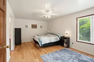 2023 Dorchester Ln, Schererville, IN 46375 - Photo 14