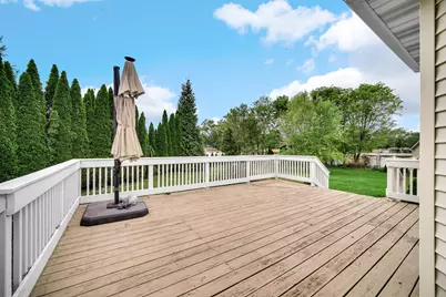 950 Port Circle, Hobart, IN 46342 - Photo 22