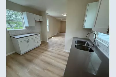 3655 Oregon Street, Lake Station, IN 46405 - Photo 6