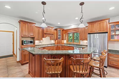 10430 W 173rd Avenue, Lowell, IN 46356 - Photo 8