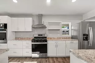 153 W Jefferson St, Westville, IN 46391 - Photo 6