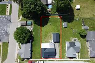 153 W Jefferson St, Westville, IN 46391 - Photo 16