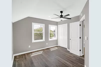 302 Oberreich Street, La Porte, IN 46350 - Photo 20