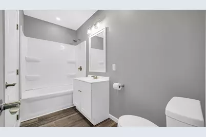 302 Oberreich Street, La Porte, IN 46350 - Photo 16