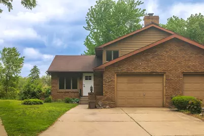 340 Golfview Drive, Schererville, IN 46375 - Photo 2