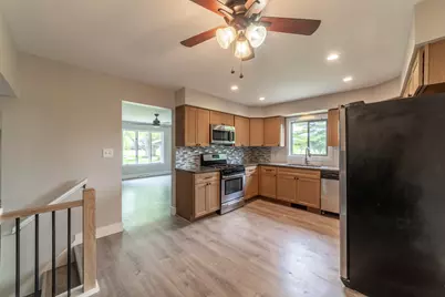 340 Golfview Drive, Schererville, IN 46375 - Photo 12