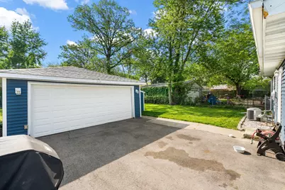 725 Juniper Road, Valparaiso, IN 46385 - Photo 18