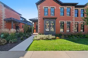 203 N Campbell St, Valparaiso, IN 46385 - Photo 1