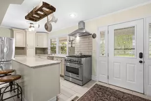 916 N County Line Rd, Westville, IN 46391 - Photo 6