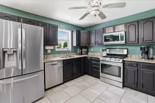4083 Westover Dr, Crown Point, IN 46307 - Photo 8