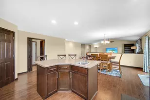 168 Meadow Ln, Wheatfield, IN 46392 - Photo 4