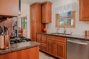 1184 Winterhaven Ln, Crown Point, IN 46307 - Photo 8