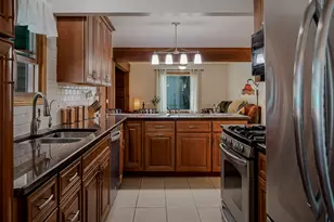 1184 Winterhaven Ln, Crown Point, IN 46307 - Photo 10