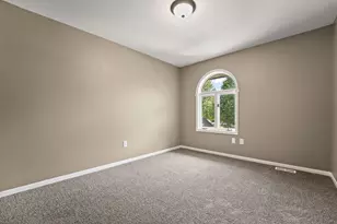 9434 Van Buren St, Crown Point, IN 46307 - Photo 20