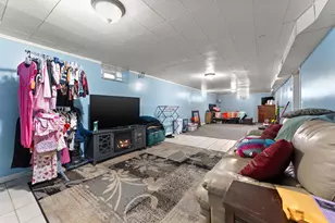 5340 Mary Ann Ln, Merrillville, IN 46410 - Photo 22