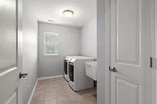 265 E 124th Ave, Crown Point, IN 46307 - Photo 24