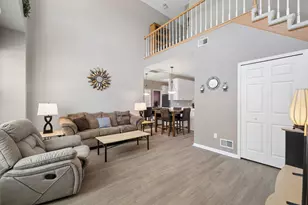 8810 5th St, Highland, IN 46322 - Photo 2