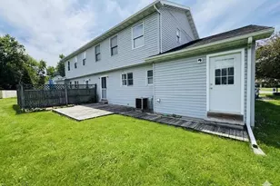 183 S 20th St, Chesterton, IN 46304 - Photo 22