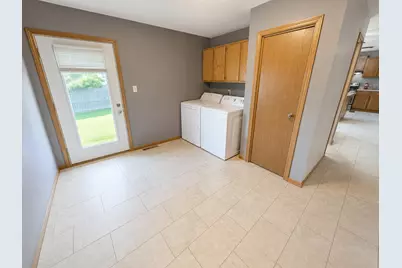 183 S 20th Street, Chesterton, IN 46304 - Photo 10