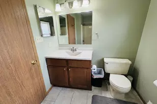 183 S 20th St, Chesterton, IN 46304 - Photo 16