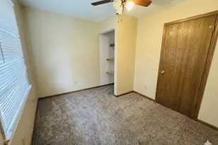 183 S 20th St, Chesterton, IN 46304 - Photo 18