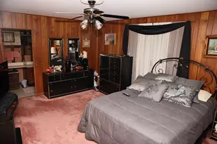 9201 Juniper Ave, Gary, IN 46403 - Photo 16