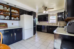7920 Harrison Ave, Munster, IN 46321 - Photo 14