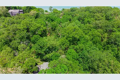 9 S Beach Avenue, Beverly Shores, IN 46301 - Photo 4