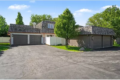 1354 Camellia Drive, Munster, IN 46321 - Photo 10