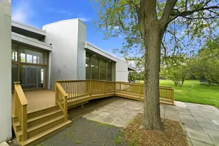 1237 Muirfield Dr, Schererville, IN 46375 - Photo 106