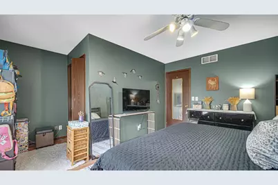 1601 Earthstone Drive #17, Valparaiso, IN 46383 - Photo 12