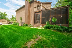 1601 Earthstone Dr, Valparaiso, IN 46383 - Photo 22