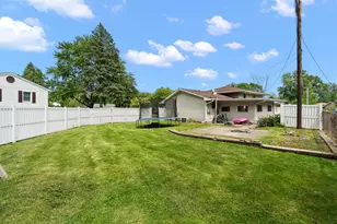 3150 Oakwood St, Portage, IN 46368 - Photo 20