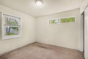 3228 163rd St, Hammond, IN 46323 - Photo 8