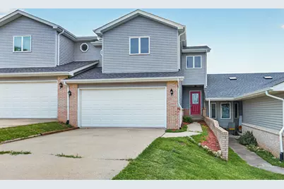 401 Dogwood Court, Hebron, IN 46341 - Photo 2