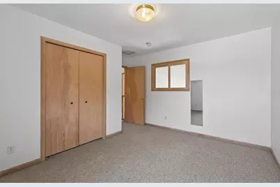 401 Dogwood Court, Hebron, IN 46341 - Photo 24