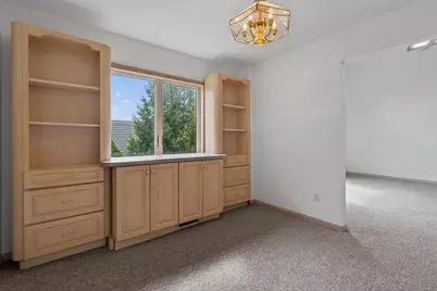 401 Dogwood Court, Hebron, IN 46341 - Photo 8