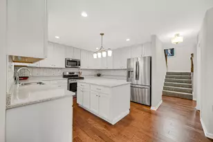 772 Cirque Dr, Crown Point, IN 46307 - Photo 8