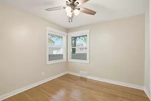 3116 Garfield Ave, Highland, IN 46322 - Photo 20