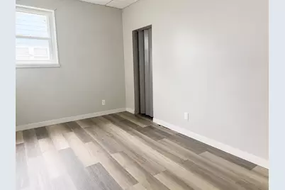 111 S Porter Street, Michigan City, IN 46360 - Photo 8