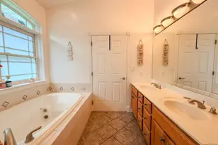 510 Closser Ave, La Porte, IN 46350 - Photo 14
