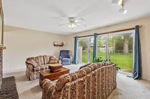 406 Princeton Ln, Logansport, IN 46947 - Photo 6