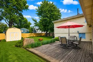 729 N Wheeler St, Griffith, IN 46319 - Photo 8