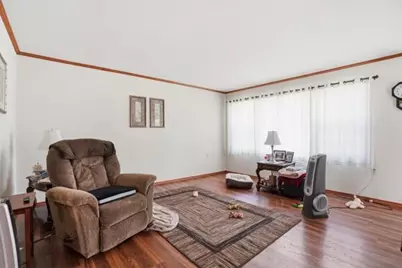 340 Midway Drive, Valparaiso, IN 46385 - Photo 6
